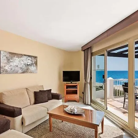 Macdonald Leila Playa Apartment